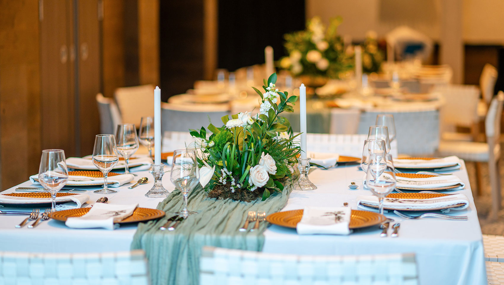 reception table set-up