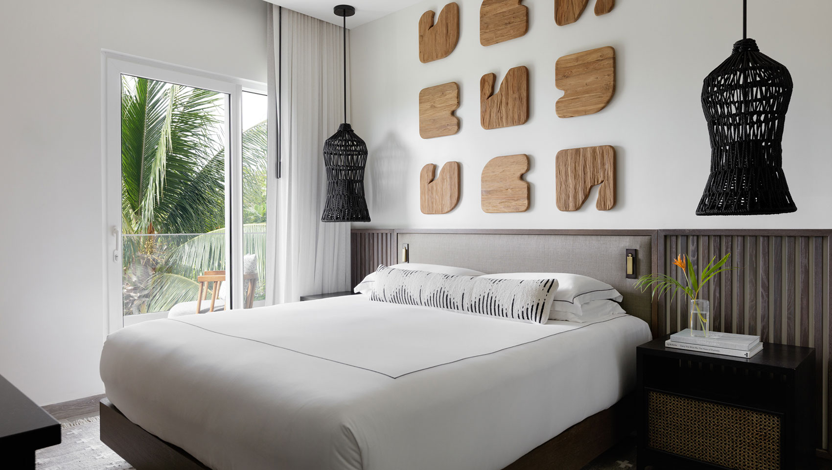 King Bed in One Bedroom Premium Villa Suite Beachfront at Kimpton Grand Roatan Resort