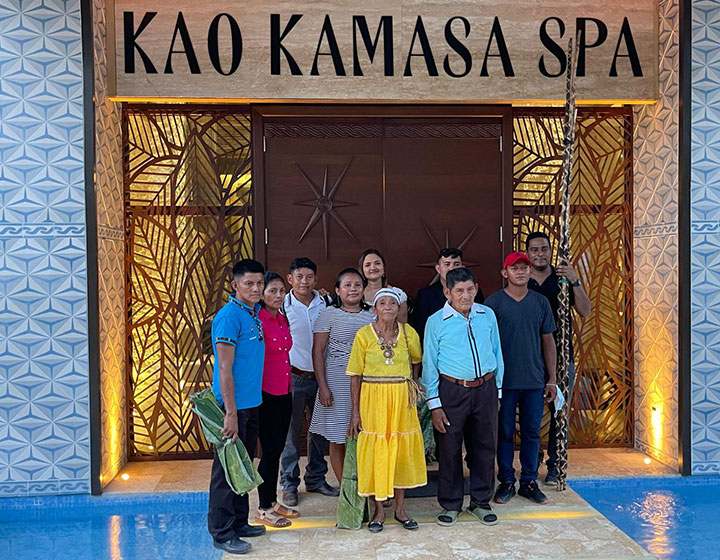 Pesh guests at Kao Kamasa