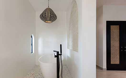 Four Bedroom Beachfront Penthouse bathroom with view of tub