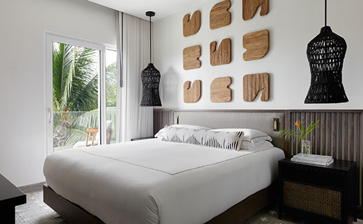 One Bedroom Premium Villa Suite king bed